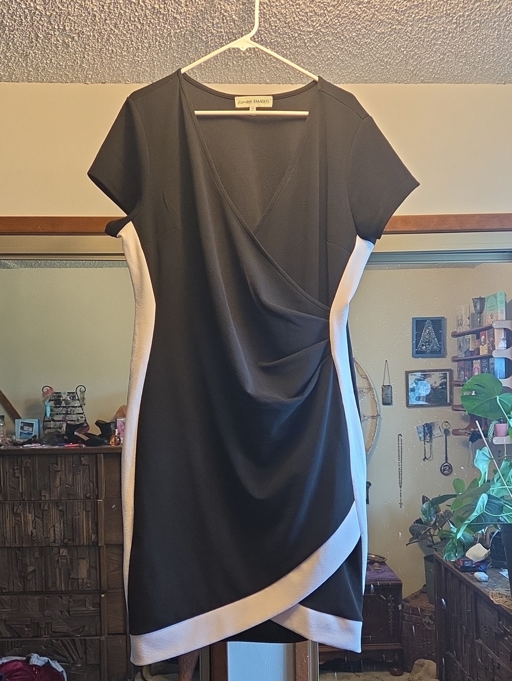 Short Sleeve Black and White Sheath Dress by Almsot Famous